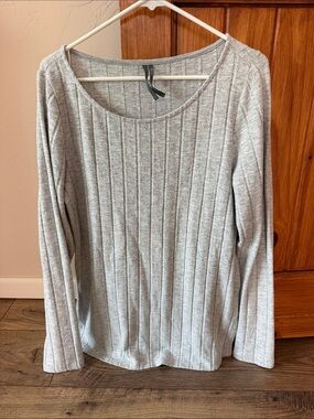 By Anthropologie Grey Ribbed Long Sleeve Scoop Neck Top XL Like New